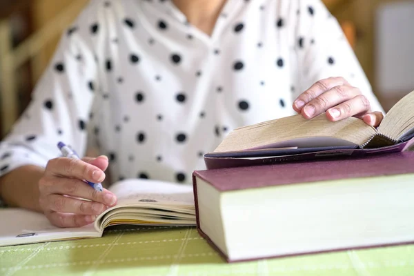 Как оформить дипломную работу